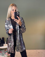 claudia blazer