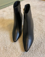 Pearl - Black
