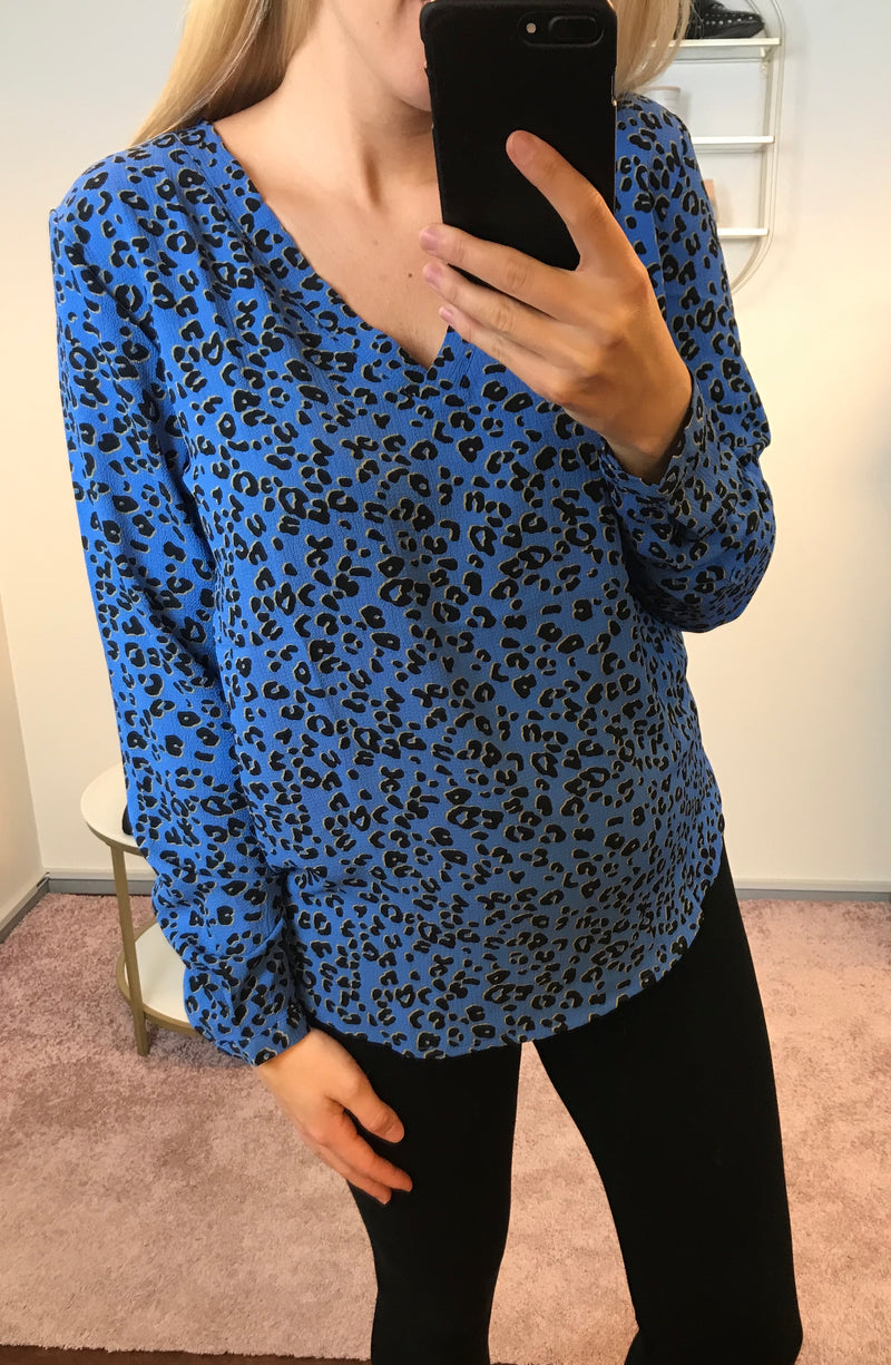 JDYPIPER - v-neck bluse (blue lolite)